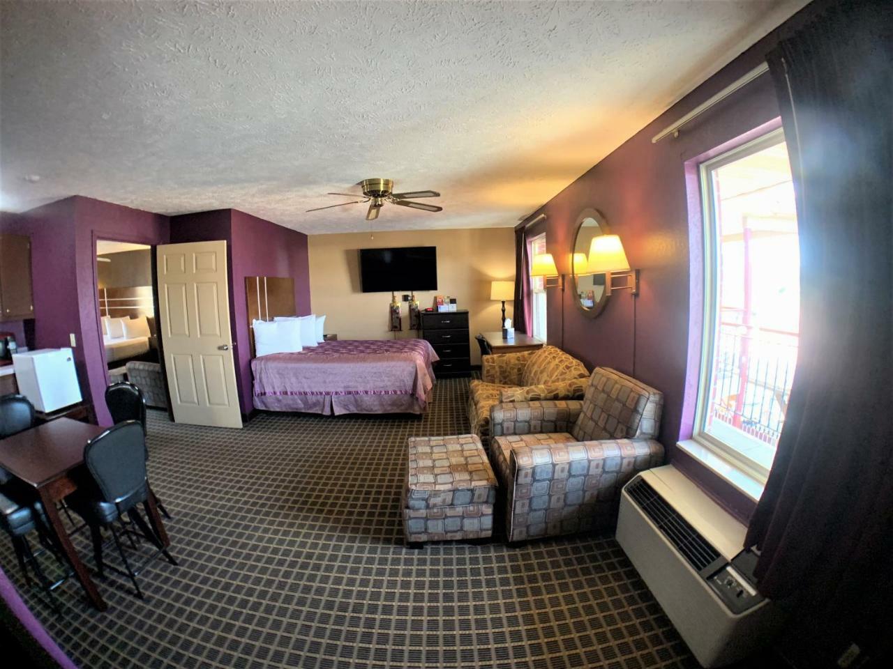 Star Plus Inn & Suites Selmer Bagian luar foto